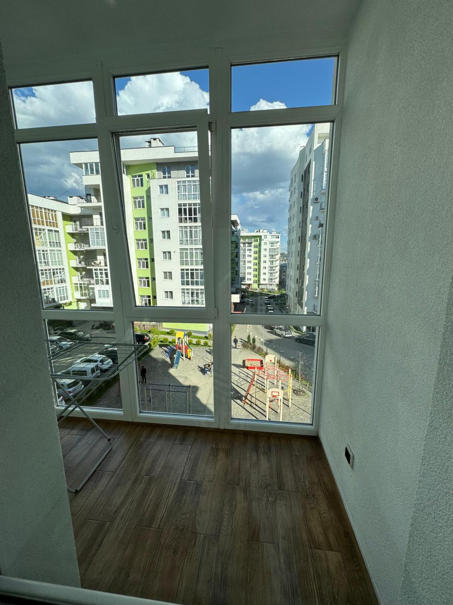 Жк Great Britain Apartment ลวีฟ ภายนอก รูปภาพ