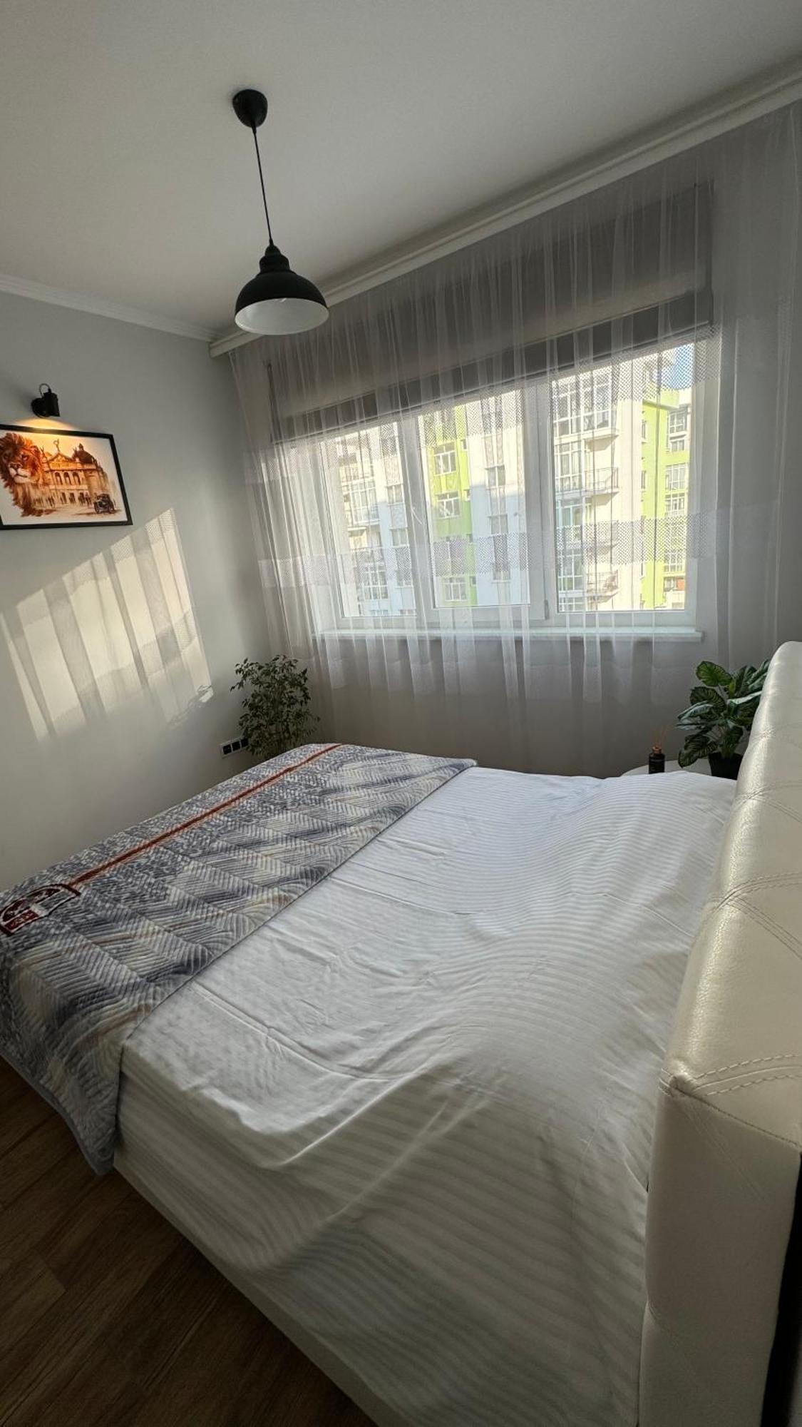 Жк Great Britain Apartment ลวีฟ ภายนอก รูปภาพ