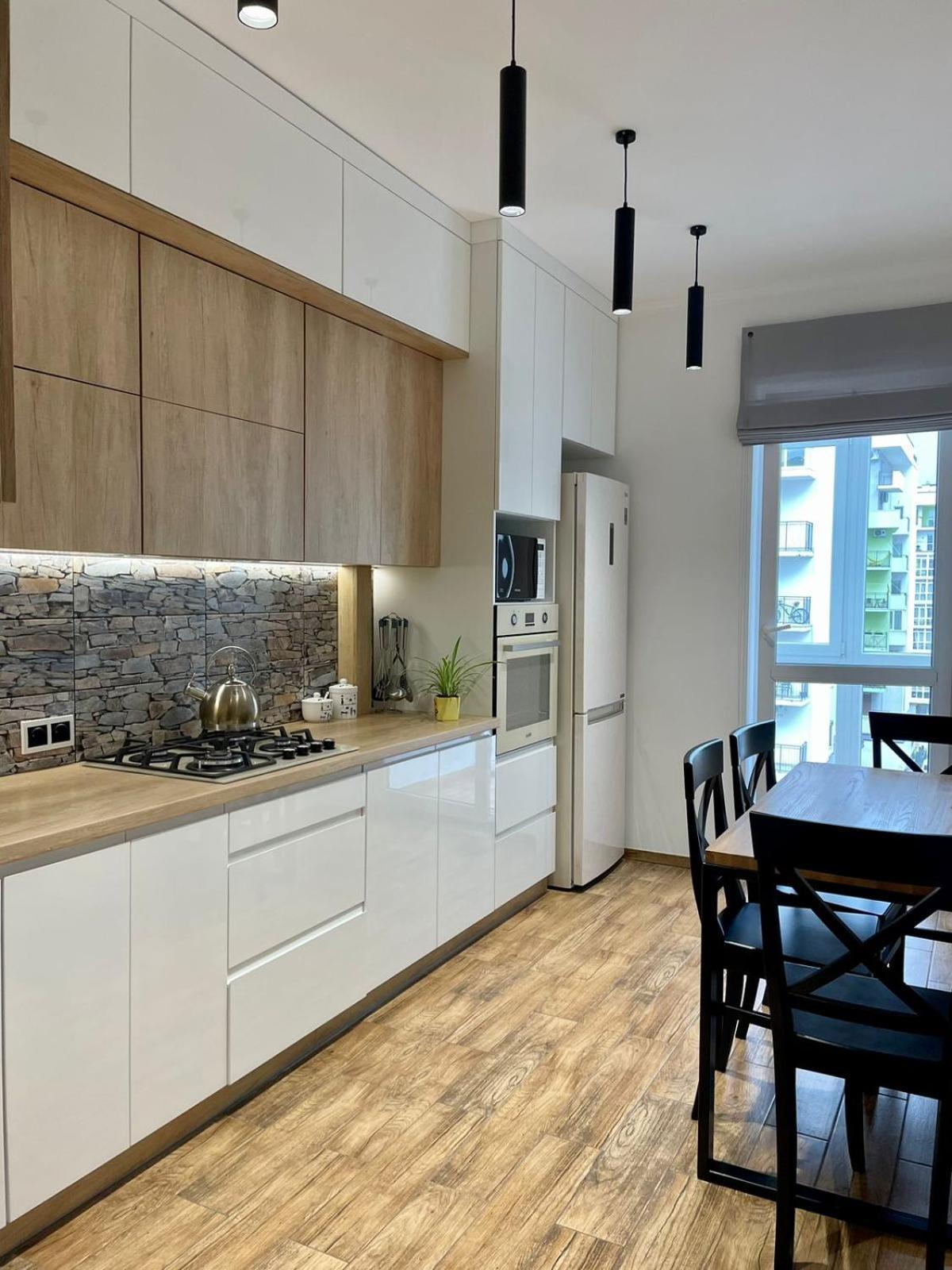 Жк Great Britain Apartment ลวีฟ ภายนอก รูปภาพ